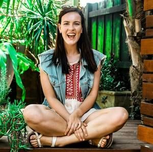 Meet your Posher, Jasmine